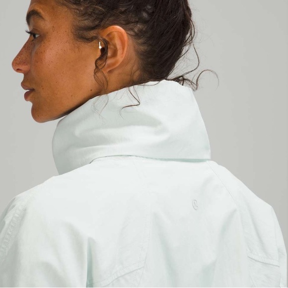 Lululemon Always Effortless Jacket - Picture 5 of 16